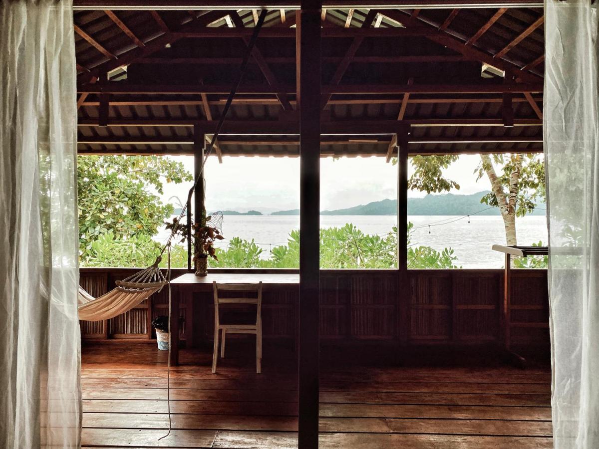 Raja Ampat Eco Lodge Tapokreng Exterior photo